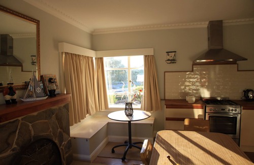 George Town Cottage | Waterfront Cottage on York Cove - Walk to Shops & Family-Friendly