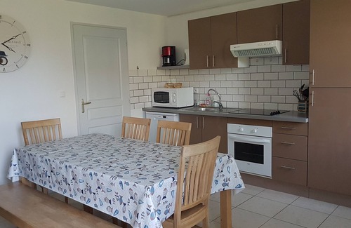 Soubise House | Family-Friendly Cottage Oxalyd with Oceanfront Views