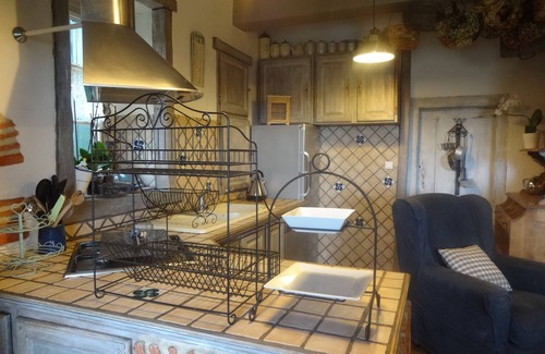 Behobie Cottage | Cozy Cottage Peroch-Baita with Ocean View & Spa