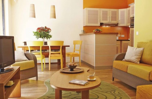 Hattigny House | Relax at Cottage Premium: Pool, Spa & Family-Friendly Fun