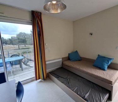 Chaveignes Apartment | Cottage Rembrandt