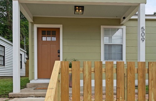 Laurel House | Discover Cottage Row: Pinehurst - Family-Friendly Retreat