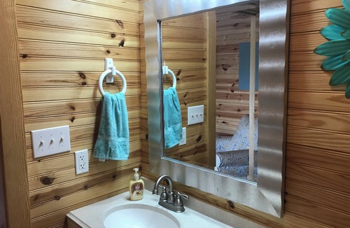 New Bern Cottage | Pet-Friendly Cottage Suite 194: Rated 10/10 for Relaxation