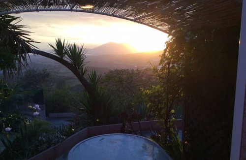 Eccica-Suarella Villa | Seaside Cottage T2 with Pool and 10/10 Guest Rating