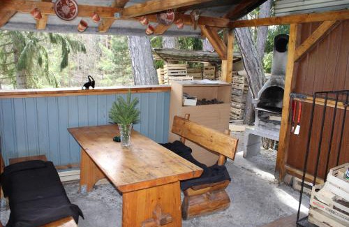 Tatranska Strba Ski Chalet | Cozy Cottage Tatry with Sauna & Family-Friendly Amenities