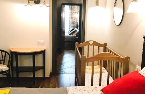 Sosnovskoye House | Prime Cottage u Igorya: Guest Rated 10/10 with Kitchen