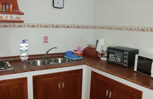 Ecija Cottage | Inviting Cottage Villa Rosa with Pool and Spa Amenities