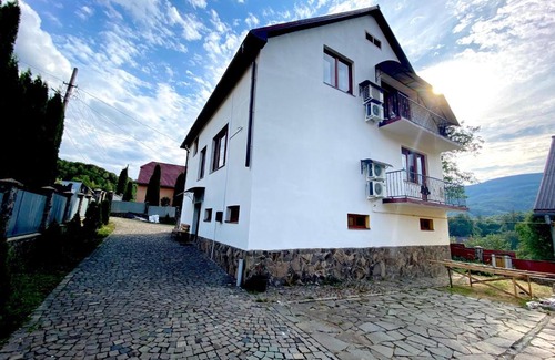 Transcarpathia Hotel | Pet-Friendly Cottage Wellwood with Spa & Family Amenities