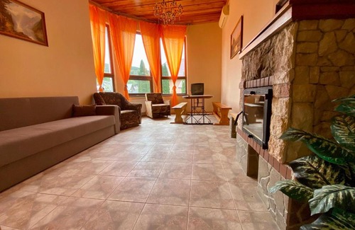 Transcarpathia Hotel | Pet-Friendly Cottage Wellwood with Spa & Family Amenities