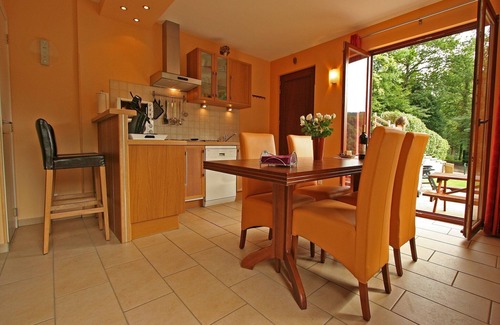 Aywaille House | Cozy Terrace Cottage with Valley Views & Breakfast Included