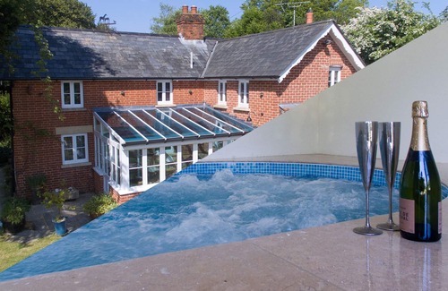 New Forest District Cottage | Family-Friendly Cottage with Indoor Swim Spa in New Forest