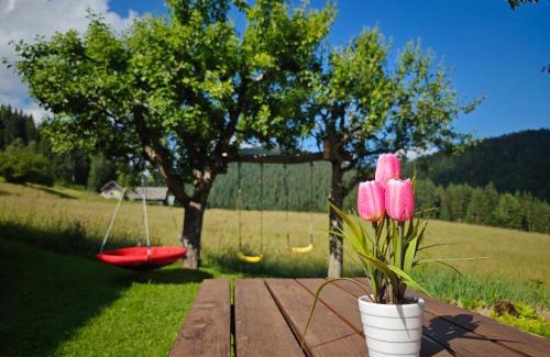 Koprivnik v Bohinju House | Kid-Friendly Getaway at Cottage Zoja – Rated 9.6/10!