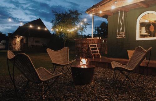 Soars House | Top-Rated Cottage43 with Hot Tub and Family-Friendly Amenities