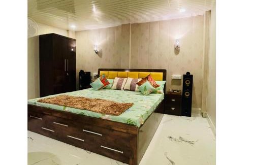 Lucknow Villa | Cottages 03