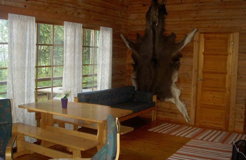 Rantasalmi Cottage | Cozy Cottages for 6 + 4 with Beach Access & Family Amenities