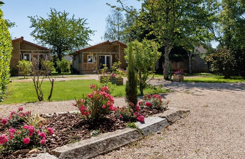 Amberieu-en-Bugey Ski Chalet | Cottages in the heart of Amberieu-Residence le champ de la Fontaine
