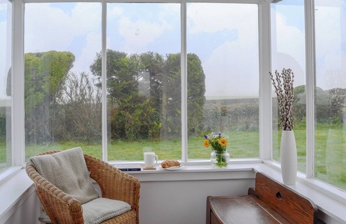 Whithorn Cottage | Pet-Friendly 2 Bedroom Retreat with Oceanfront Views