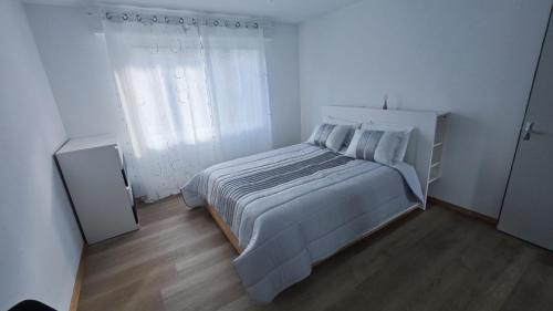 Monthey Apartment | Coucouning Appartement ou chambres privées espaces communs à partager