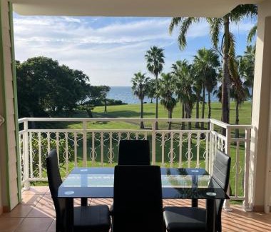 Gros Raisins Apartment | Oceanview Escape at Ti Rêve Appartement with Private Beach