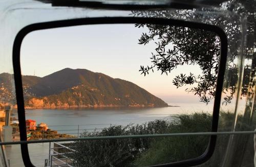Recco Villa | Discover Oceanfront Bliss at Counting Stars Hotel