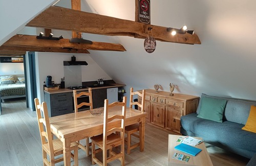 Inguiniel Apartment | Country apartment with private spa Ideal for a peaceful retreat.