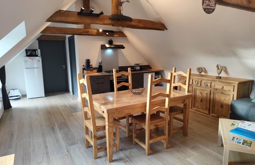 Inguiniel Apartment | Country apartment with private spa Ideal for a peaceful retreat.