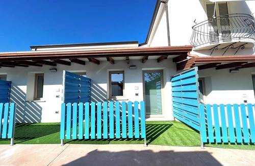 Baunei House | Cozy Country & Beach Suites with Child-Friendly Amenities
