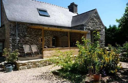 Plestin-les-Greves Cottage | Cozy Country Cottage with Ocean View in Plestin-les-Grèves