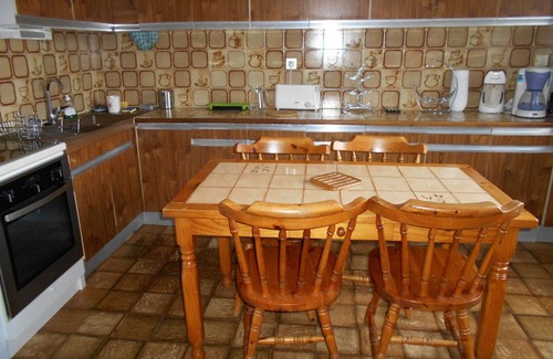 Landorthe House | Idyllic Country Cottage with Pool at the Pyrenees' Foot