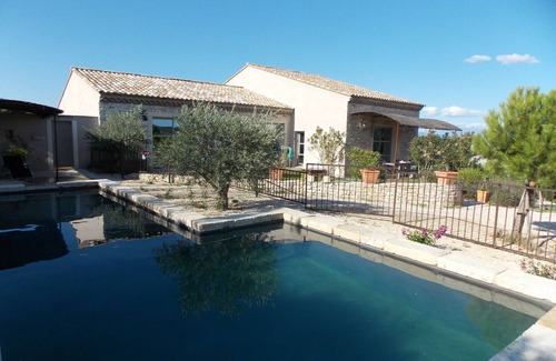 Saint-Nazaire House | Welcoming Country Cottage in St Nazaire with Pool & Spa