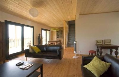 Larressingle House | Charming Country Cottage in Condom with Private Pool & More