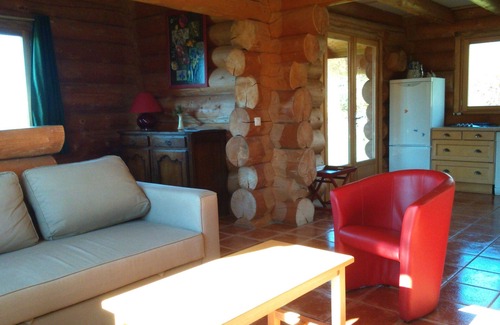 Chorges Ski Chalet | Charming Country Cottage in Chorges with Pool & Pet-Friendly