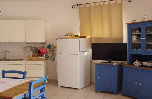 Cisternino House | Charming CISTERNINO House with Ocean View & Spa Amenities
