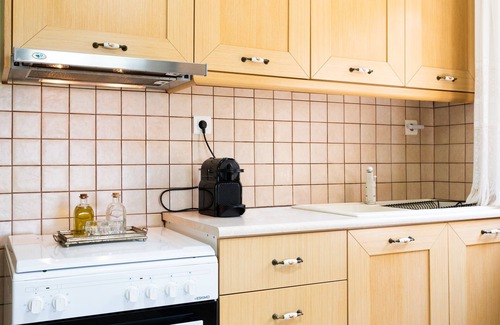 Polygyros Cottage | Top-Rated Country Cottage Ι - Family-Friendly in Halkidiki