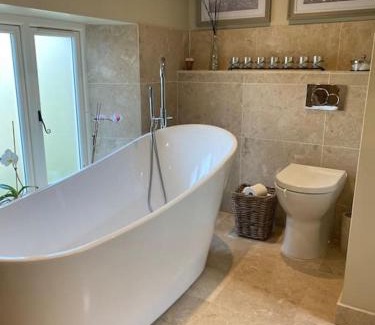 Holestone Moor House | Picturesque Country Cottage with Scenic Views and Family Amenities