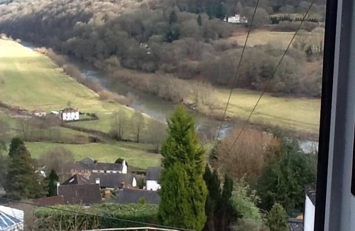 Redbrook Cottage | Idyllic Country Cottage with Breathtaking River Wye Views