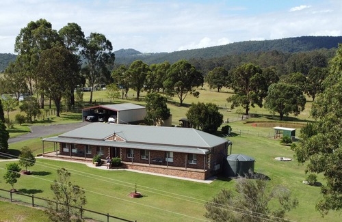 Millfield House | Unforgettable Country Escape: Wine, Dine & Spa Retreat