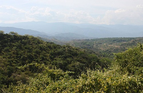 San Jeronimo House | Country estate with a pool, a view of the mountains, and green areas