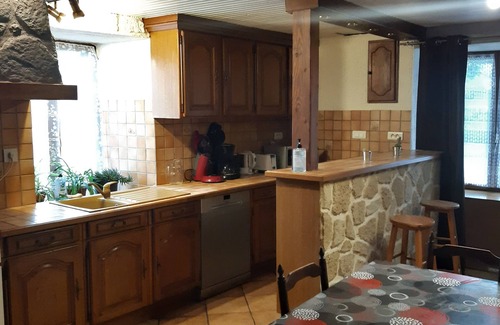 Puy-Laveze House | Charming Country House Retreat in Scenic Auvergne