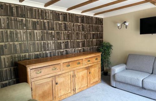 Peppard Common Apartment | Idyllic Countryside Retreat near Henley on Thames