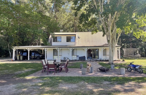 Crystal Creek Cottage | Unforgettable Country Getaway at Crystal Creek - Guest Rated 9.8