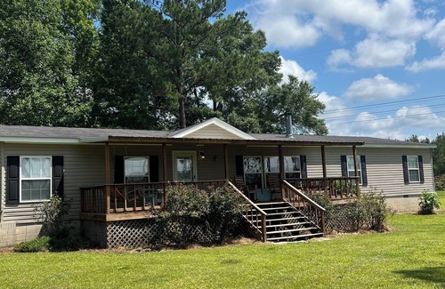 Troy House | Family-Friendly Country Getaway Near Troy University