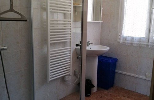 Marcillac-Saint-Quentin House | Cozy Country House with Enclosed Garden and Relaxing Spa