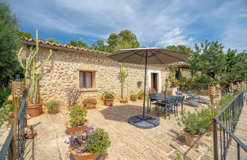 Selva Villa | Guest Rated 10/10: Country Home "Can Pulit" with Pool & Garden