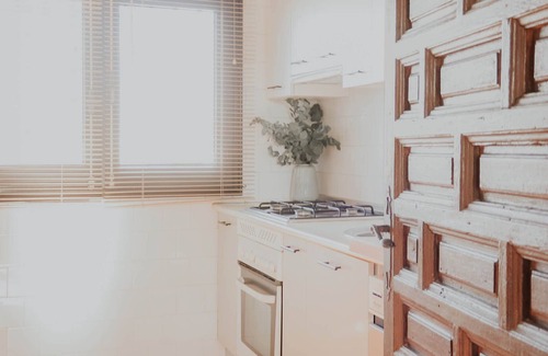 Dosbarrios Cottage | Relaxing Country Home in Dosbarrios, Toledo with Pool