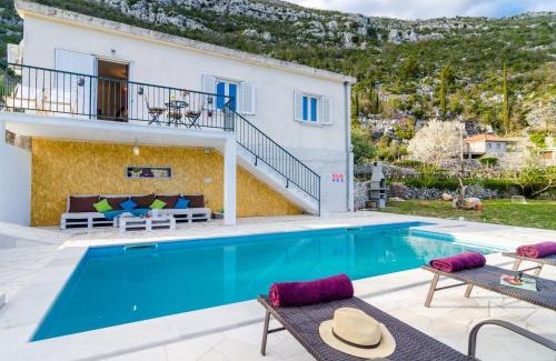 Konavle House | Pet-Friendly Oceanview Retreat at Country Home Matkovic