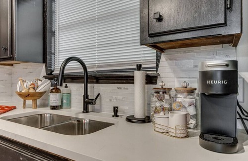 Blanchard House | Country home near Norman on 5 ac