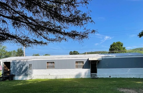 Beaver Dams House | Country Home - Sleeps 5 - In between Watkins Glen / Corning