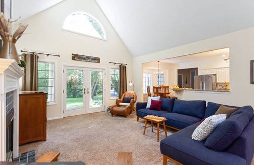 Baroda House | Country Home, Walk to Multiple Wineries