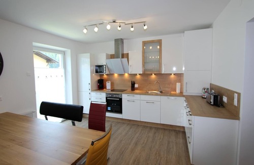 Mauthen Villa | Inviting Country House in Koetschach-Mauthen with Breakfast